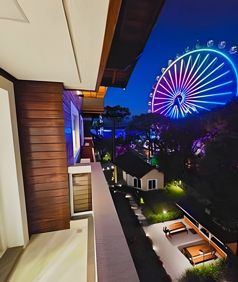 Linda vista para Roda Gigante | By @stayo.gramado