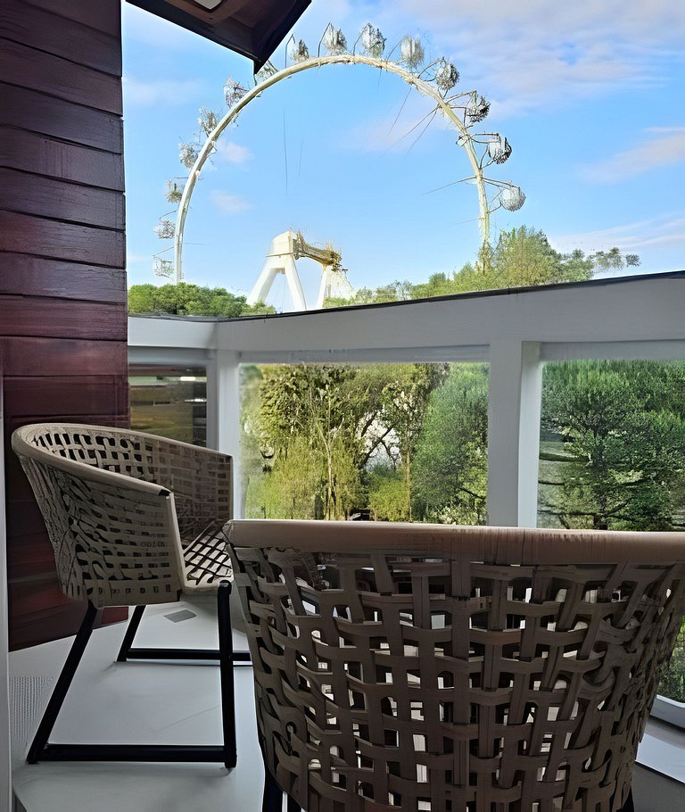 Linda vista para Roda Gigante | By @stayo.gramado