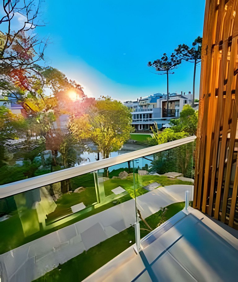 Vêneto com Vista pro lago | By @stayo.gramado