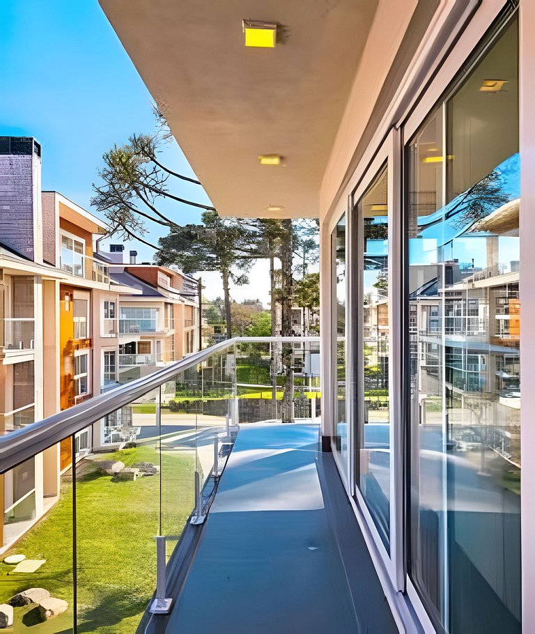 Vêneto com vista para natureza | By @stayo.gramado