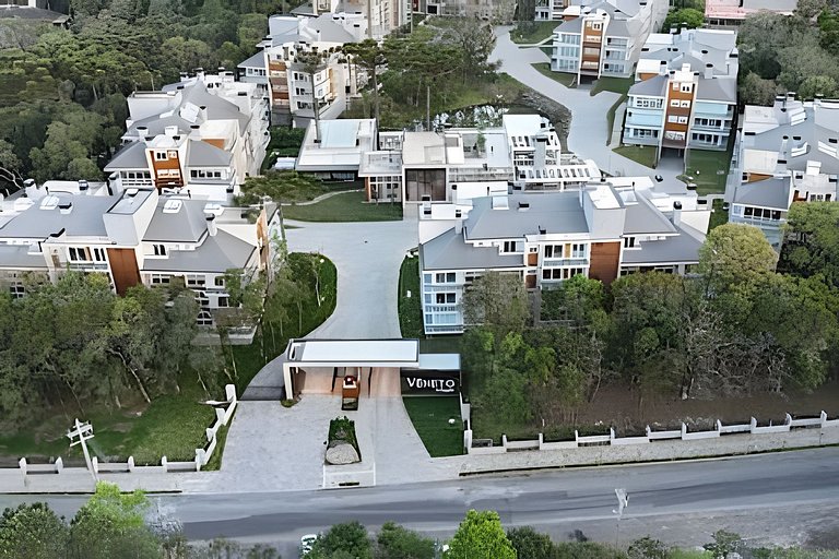 Vêneto com vista para natureza | By @stayo.gramado